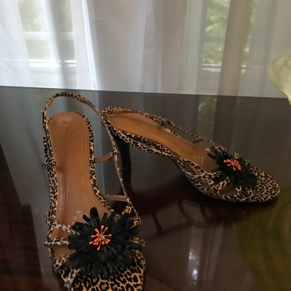 Womens shoes siz 7